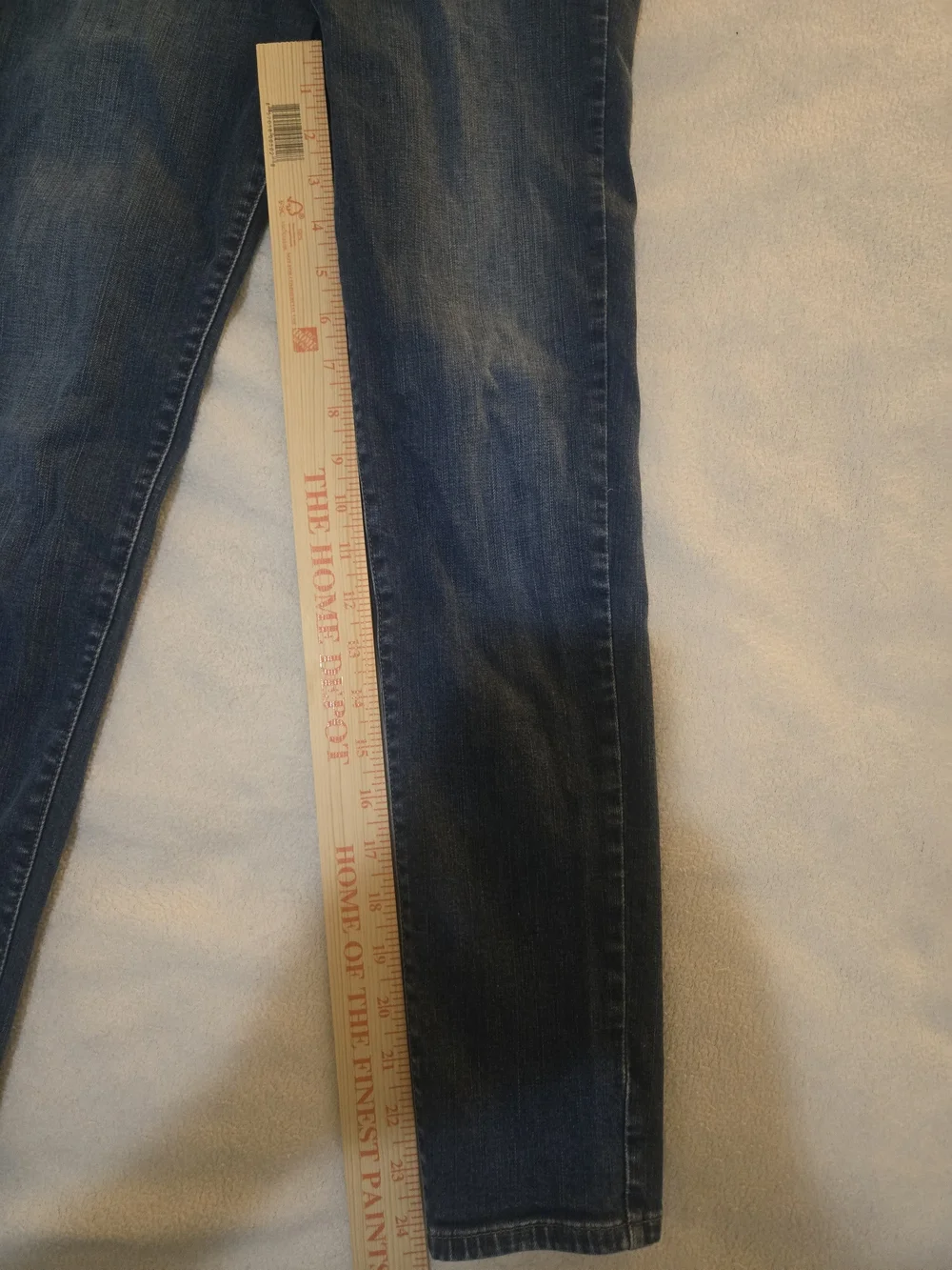 Uniqlo slim fit